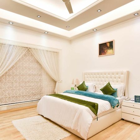 Hotel Treebo Trend The G8 Sector 39 à Noida Extérieur photo